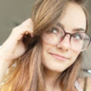 Meet your Posher, Deirdre